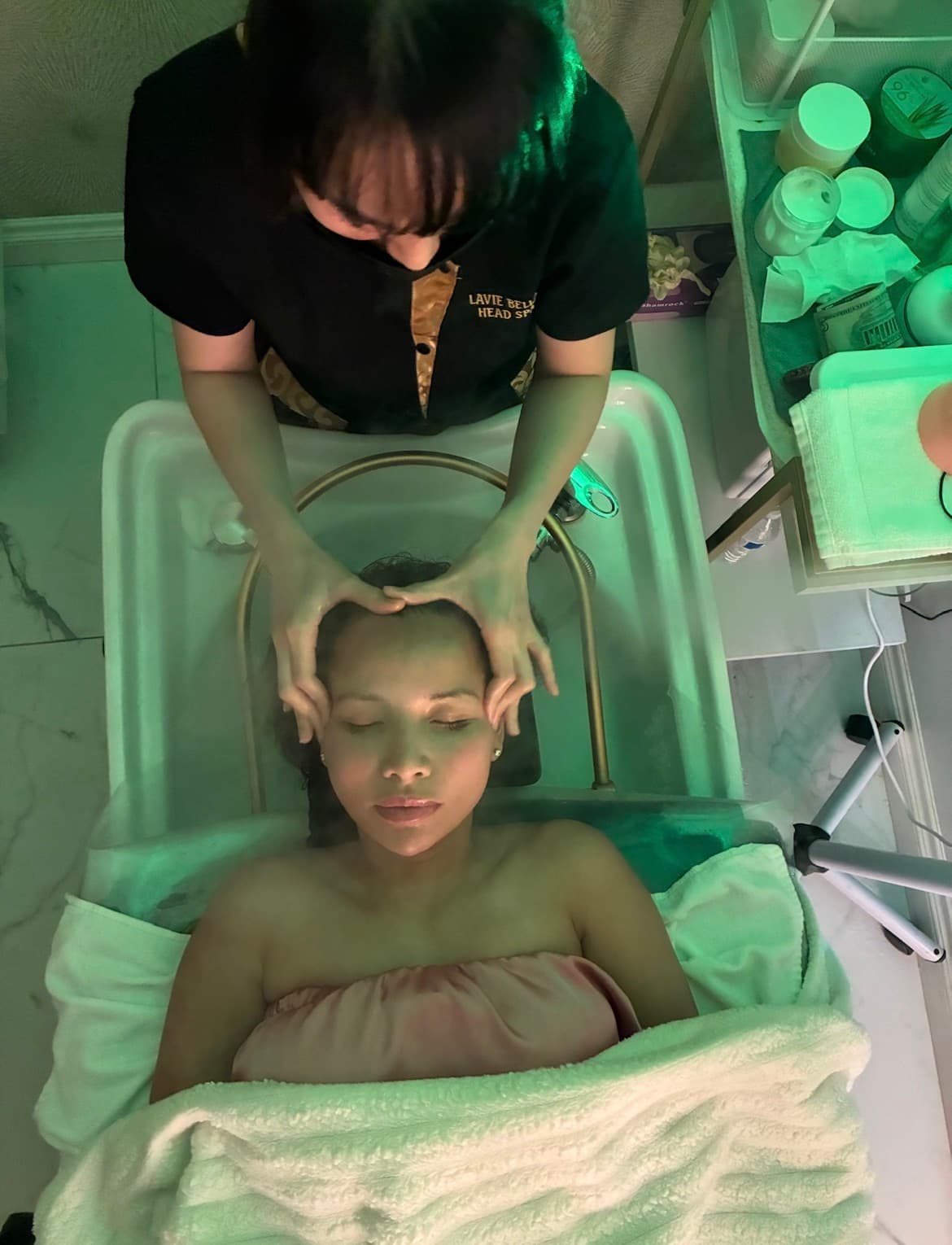 The Best Day to Book a Head Spa? Quietly, It’s the Middle of the Week